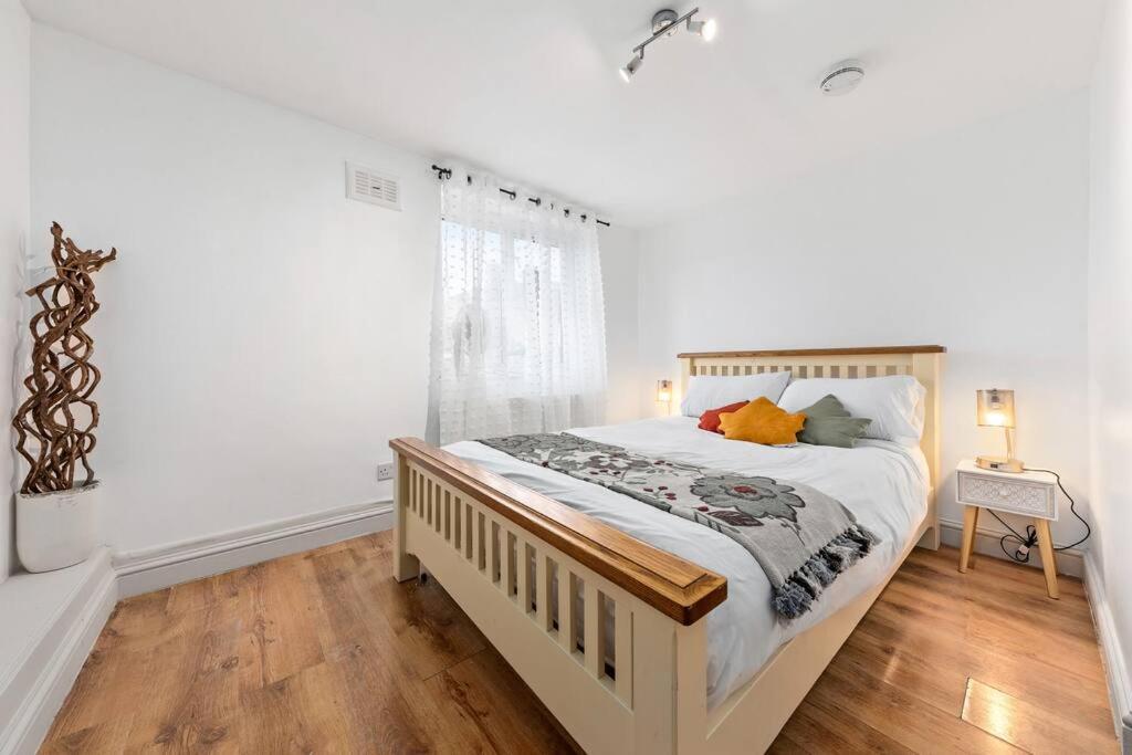 1Br Modern Flat On Edgware Rd Ed3 Apartment Londra Exterior foto