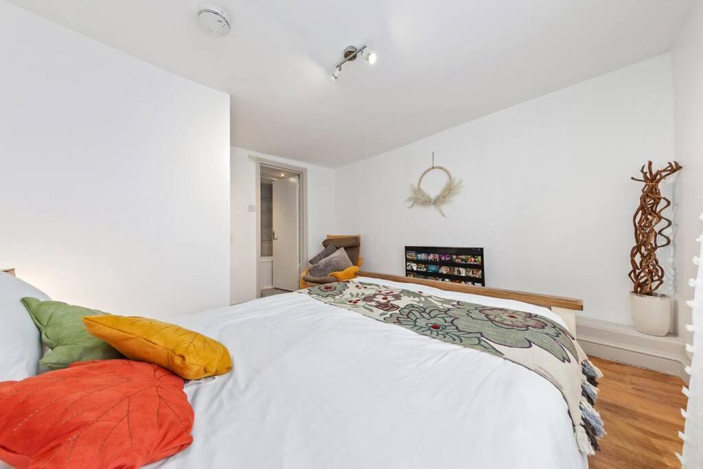 1Br Modern Flat On Edgware Rd Ed3 Apartment Londra Exterior foto